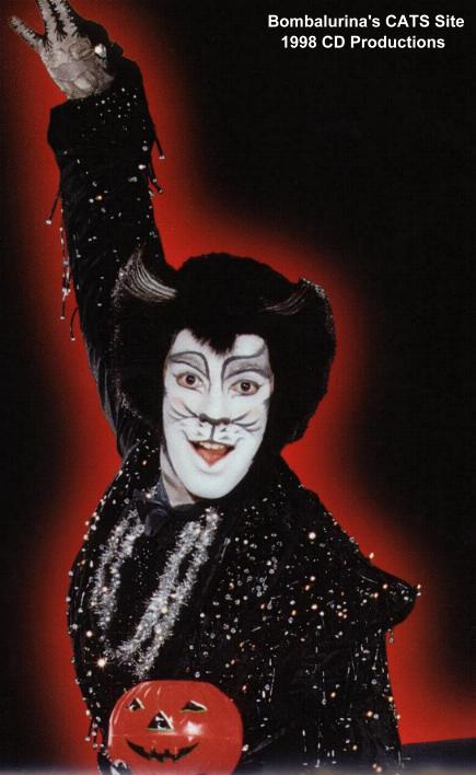 mistoffelees.JPG (5332 bytes)